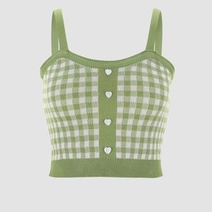 NWOT 90’s vibe crop top heart buttons checkered